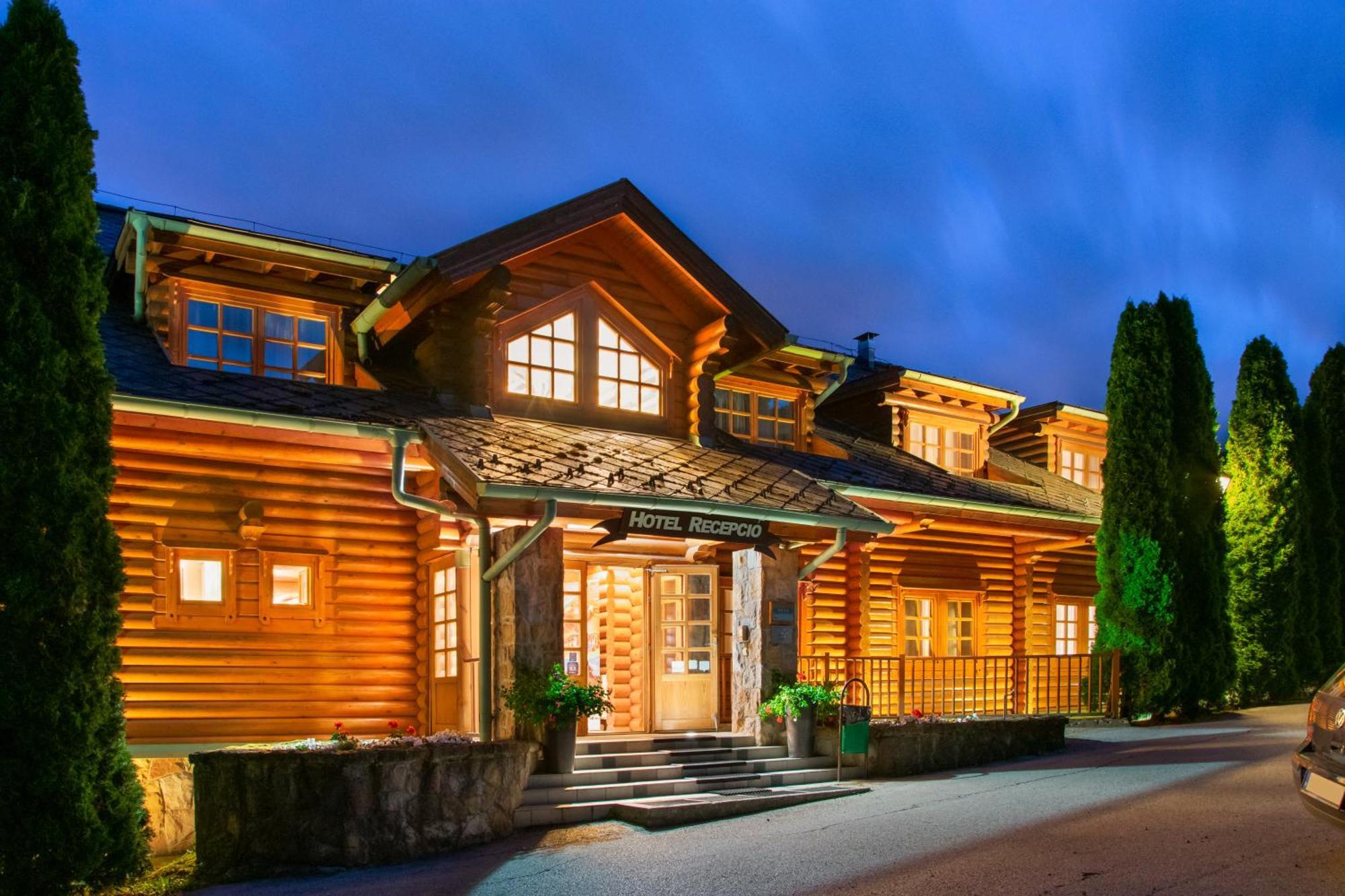 Szent Orban Erdei Wellness Hotel Es Residence Kóspallag Exteriör bild