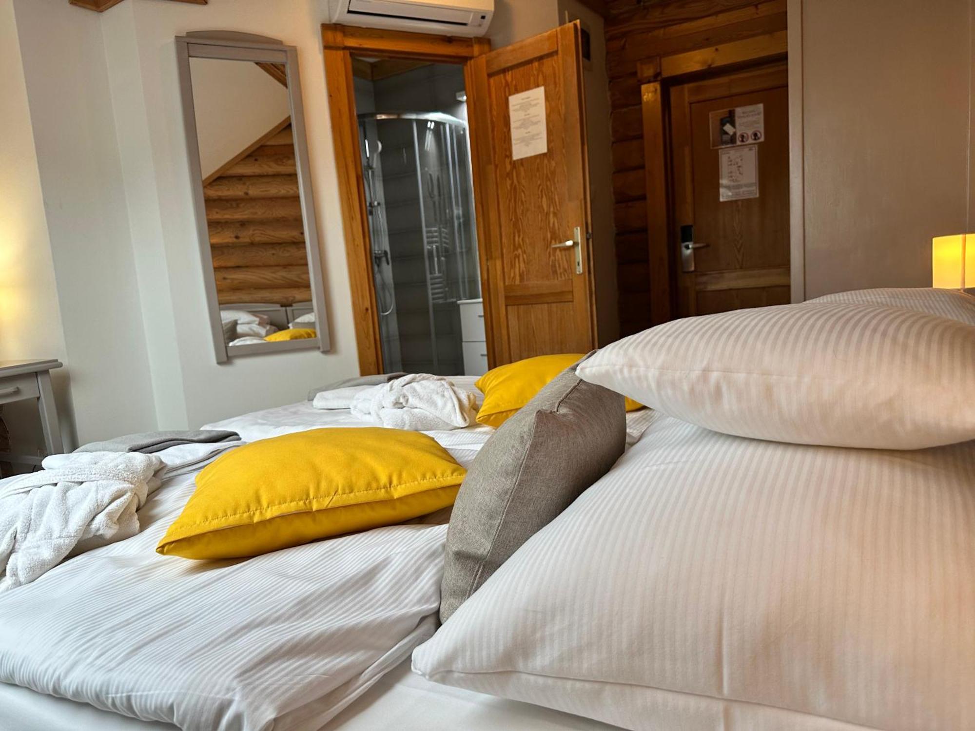 Szent Orban Erdei Wellness Hotel Es Residence Kóspallag Exteriör bild